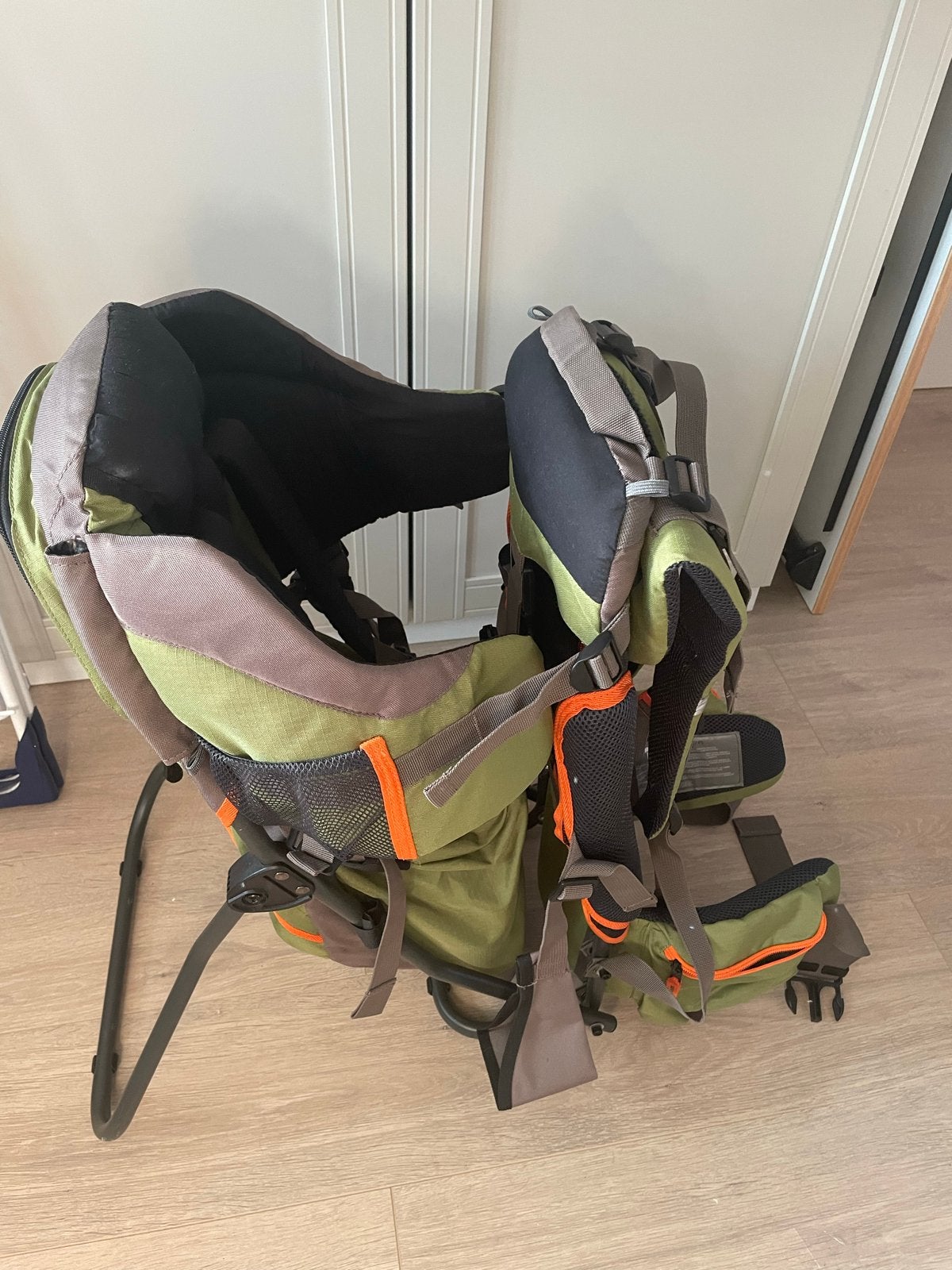 Dromader Draagrugzak - Ideaal voor wandelingen, Zo goed als nieuw, Rug, Draagzak, Ophalen