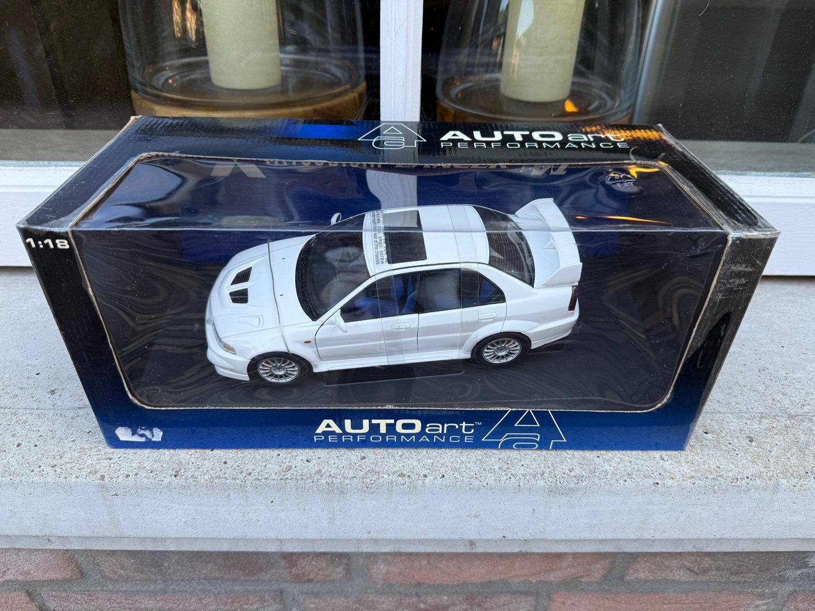 1:18 Mitsubishi Lancer Evo VI Street Car wit Autoart 77152, Hobby en Vrije tijd, Modelauto's | 1:18, Auto, Autoart, Nieuw, Ophalen of Verzenden