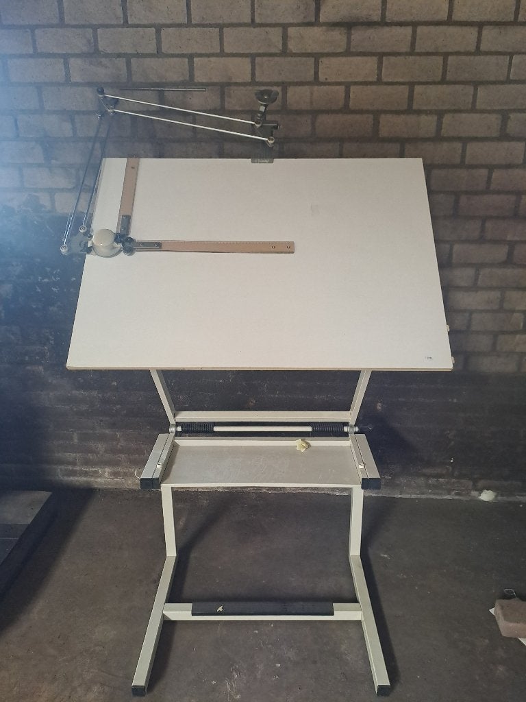 Tekentafel, Doe-het-zelf en Verbouw, Tekentafels, Ophalen, Gebruikt, Minder dan 130 cm