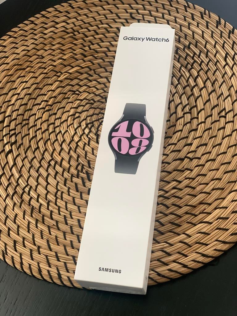 Samsung Galaxy Watch 6 - Nieuw in doos, Ophalen, Afstand, Zwart, Nieuw
