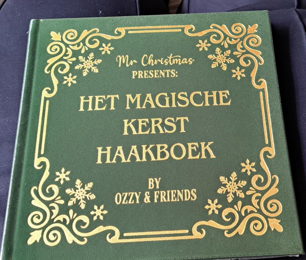 Haakboek : het magische kerst haakboek -NIEUW  IN FOLIE, Hobby en Vrije tijd, Ophalen of Verzenden, Nieuw, Haken, Patroon of Boek