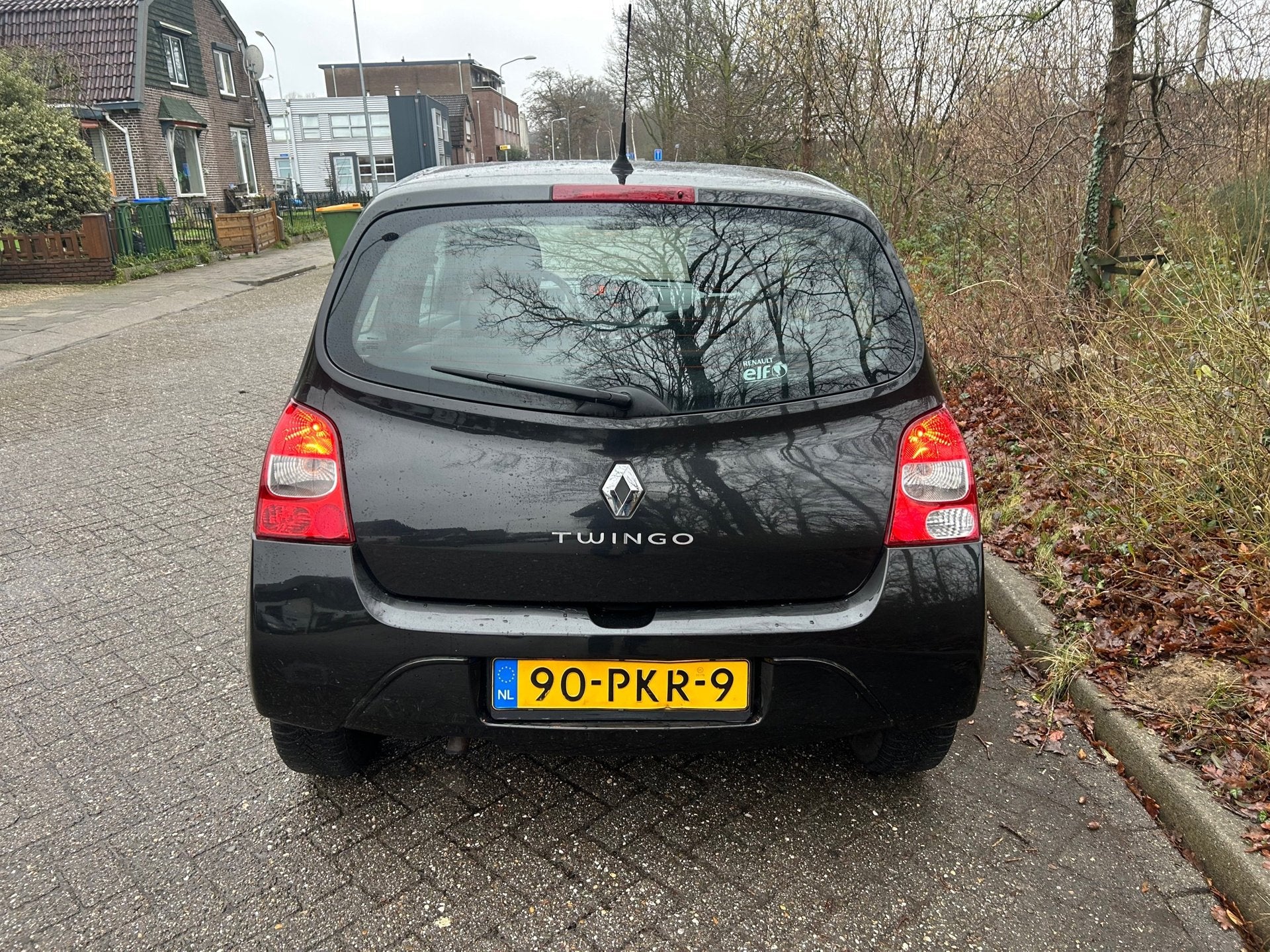 Renault Twingo 1.2-16V Authentique nieuwe apk!, Twingo, Gebruikt, 4 cilinders, 4 stoelen
