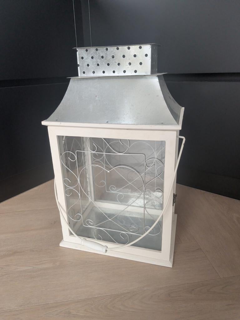 Witte decoratieve lantaarn met metalen dak, Ophalen, Gebruikt, Landelijk, Metaal