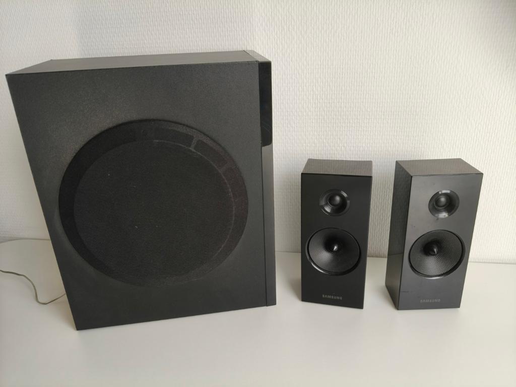 Samsung Subwoofer en 2 Front Speakers, Audio, Tv en Foto, Luidsprekers, Ophalen of Verzenden, Gebruikt, Complete surroundset, Overige merken