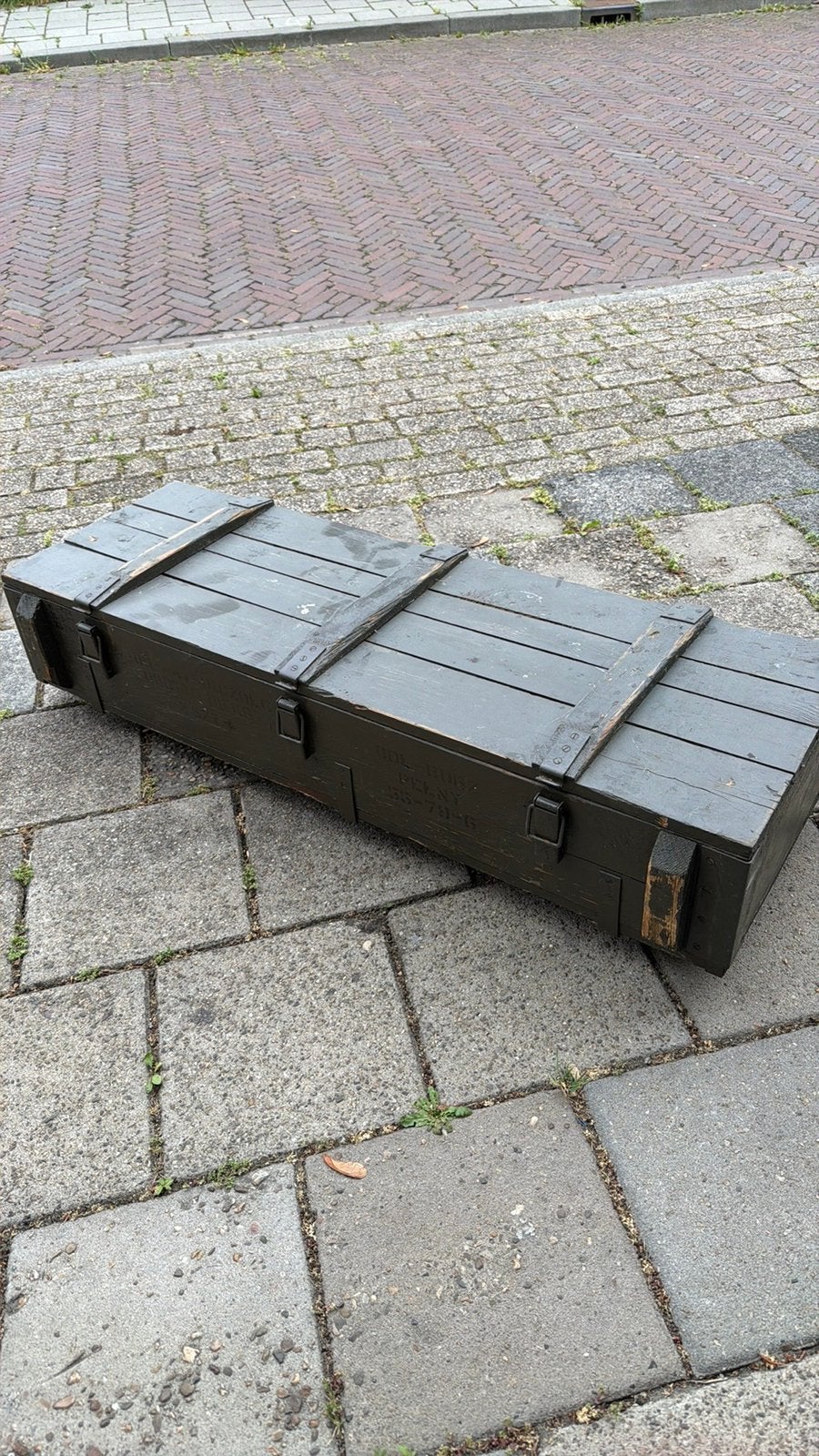 2 legerkisten op wieltjes, Ophalen, Rechthoekig, 50 tot 100 cm