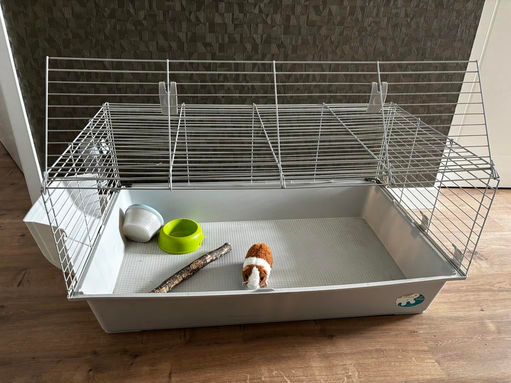 Mooie Cavia of konijnen kooi zeer goede staat en schoon, Ophalen of Verzenden, Zo goed als nieuw