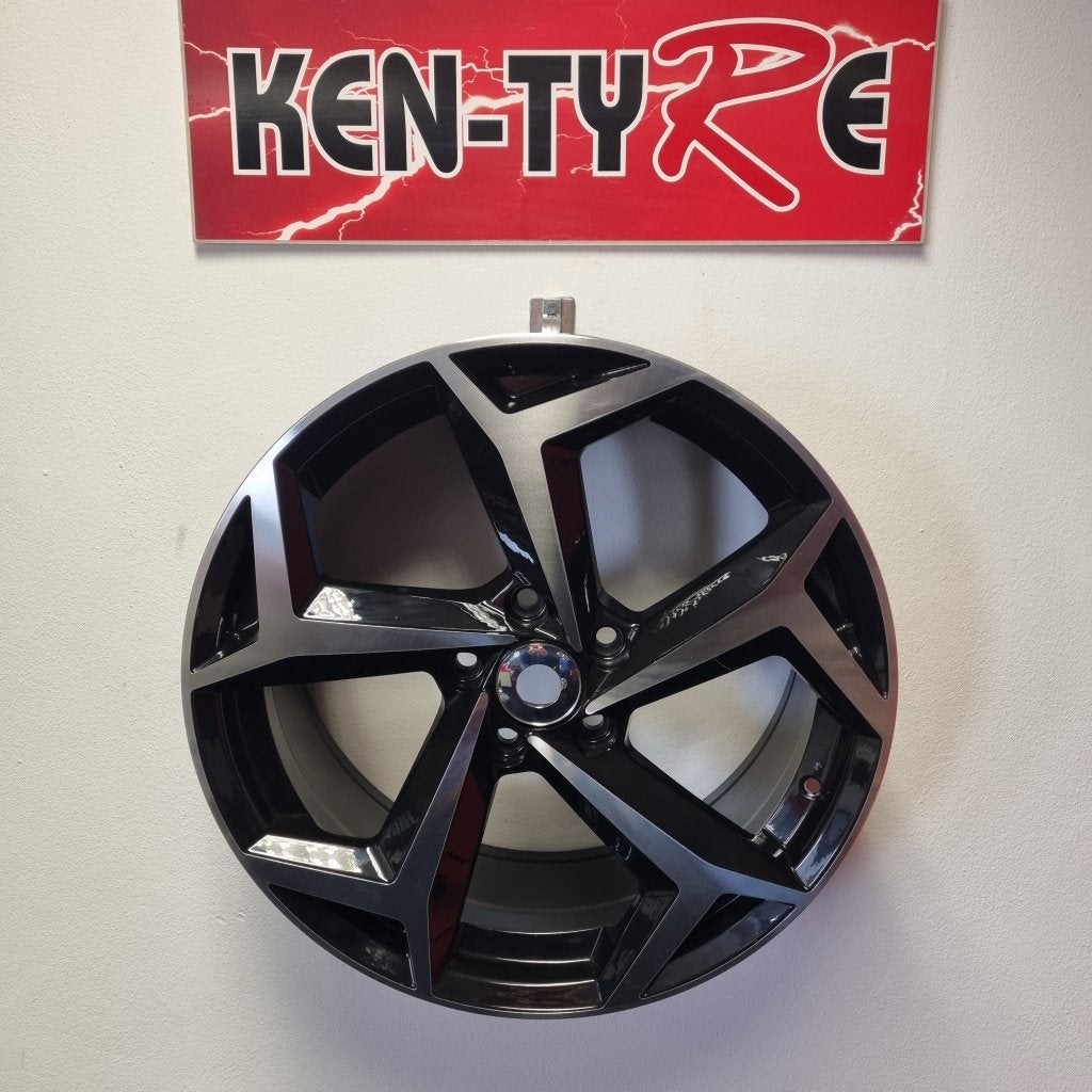 18" VW PASSAT GTI BONNEVILLE R LINE LOOK VELGEN 5X112, Auto-onderdelen, Niet ingevuld, 18 inch, Velg(en), Niet ingevuld