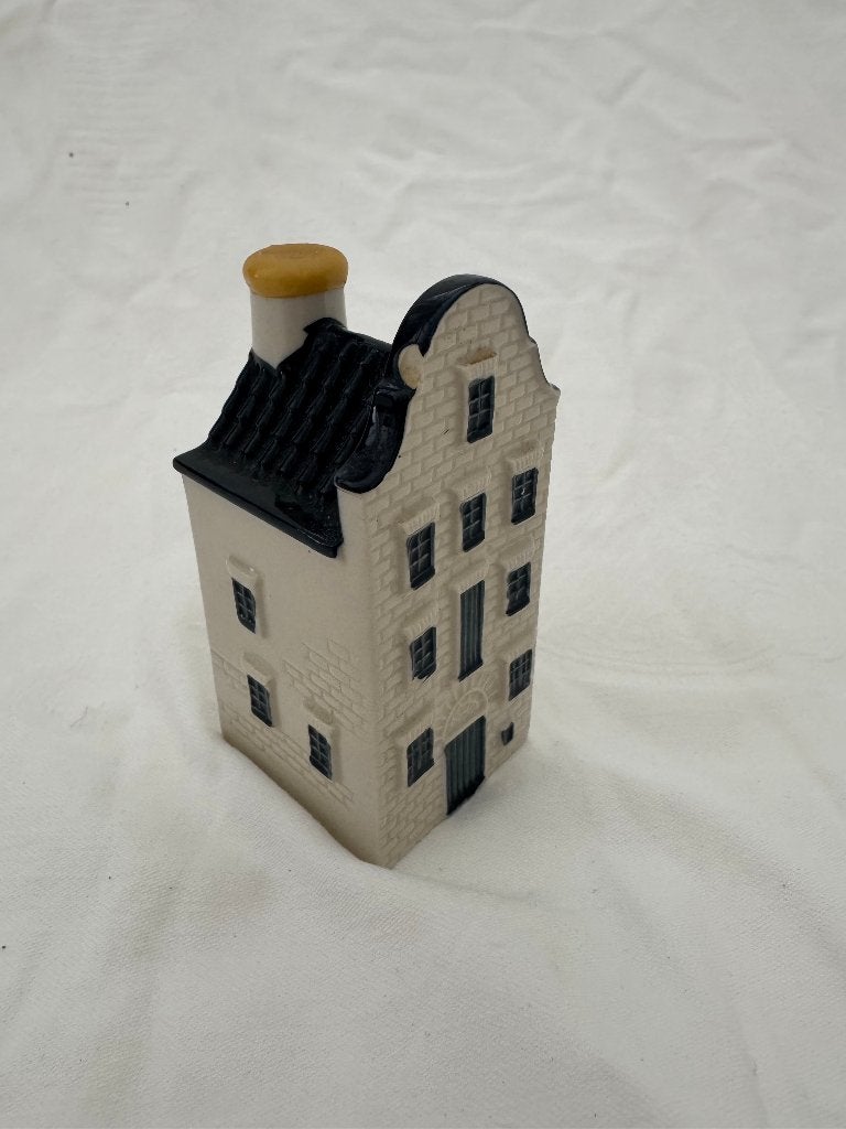 KLM huisje nr 79, Ophalen of Verzenden, Gebruikt, 61 t/m 80, Gevuld