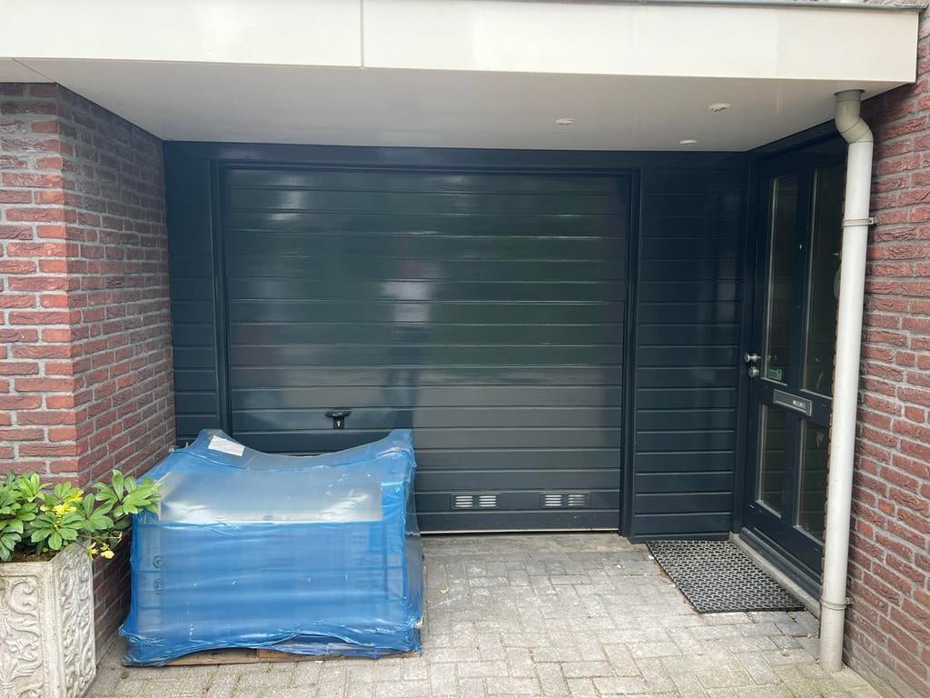 Novoferm elektrische garagedeur + motor + afstandsbediening, Ophalen, Gebruikt, 120 cm of meer, Garagedeur