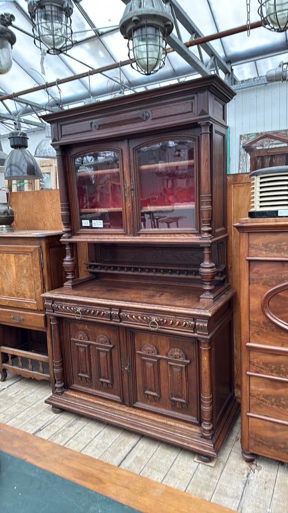 Antieke eikenhout vitrinekast jacht bewerkte kast, Ophalen of Verzenden