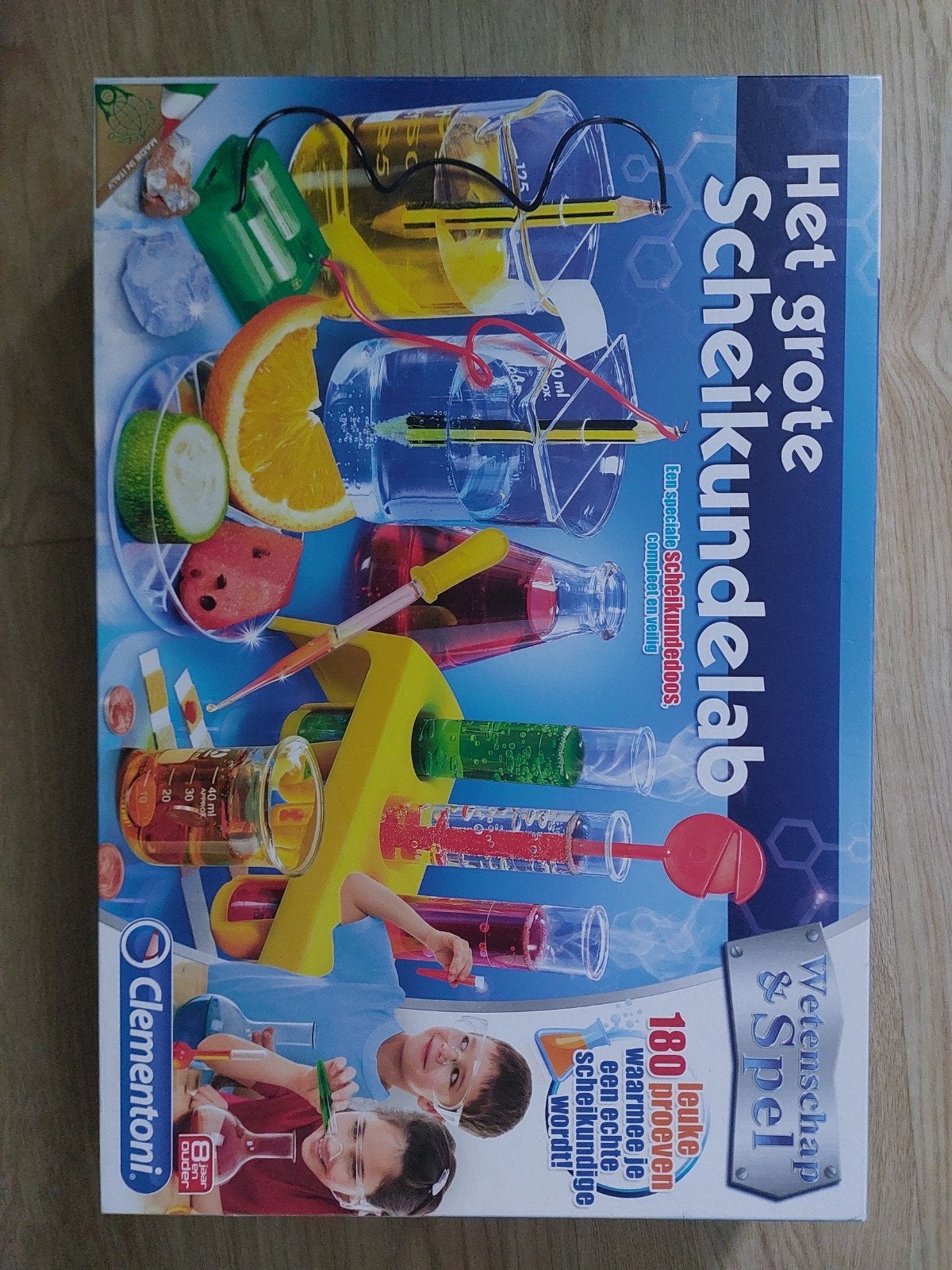 Het grote Scheikundelab, Kinderen en Baby's, Ophalen