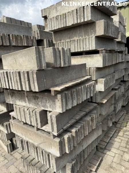 600 st betonbanden 10x20x100cm opsluitbanden gazonbanden, Bij dit gebruikte product niet te achterhalen, Gebruikt, Bij dit gebruikte product niet te achterhalen
