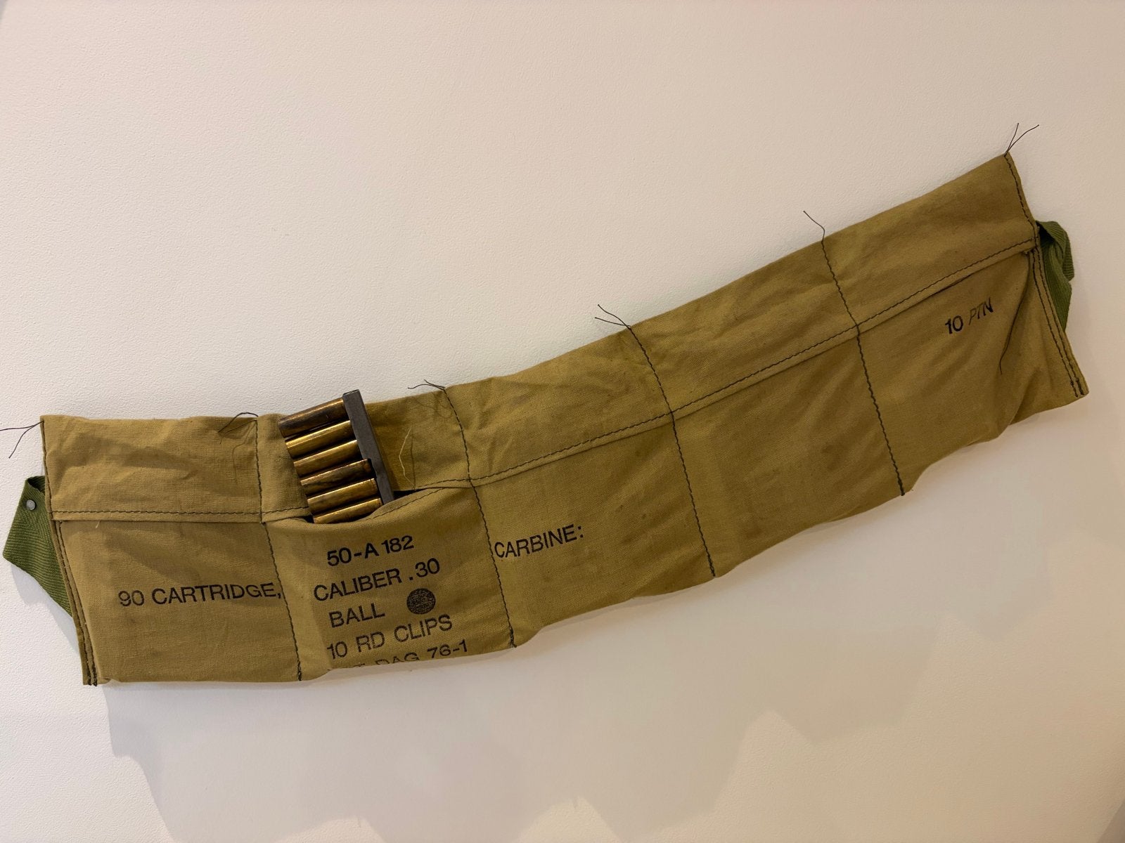 Bandolier met .30m1 kaliber patronen voor karabijn carbine, Ophalen of Verzenden, Landmacht, Amerika, Hulzen of Bodemvondsten