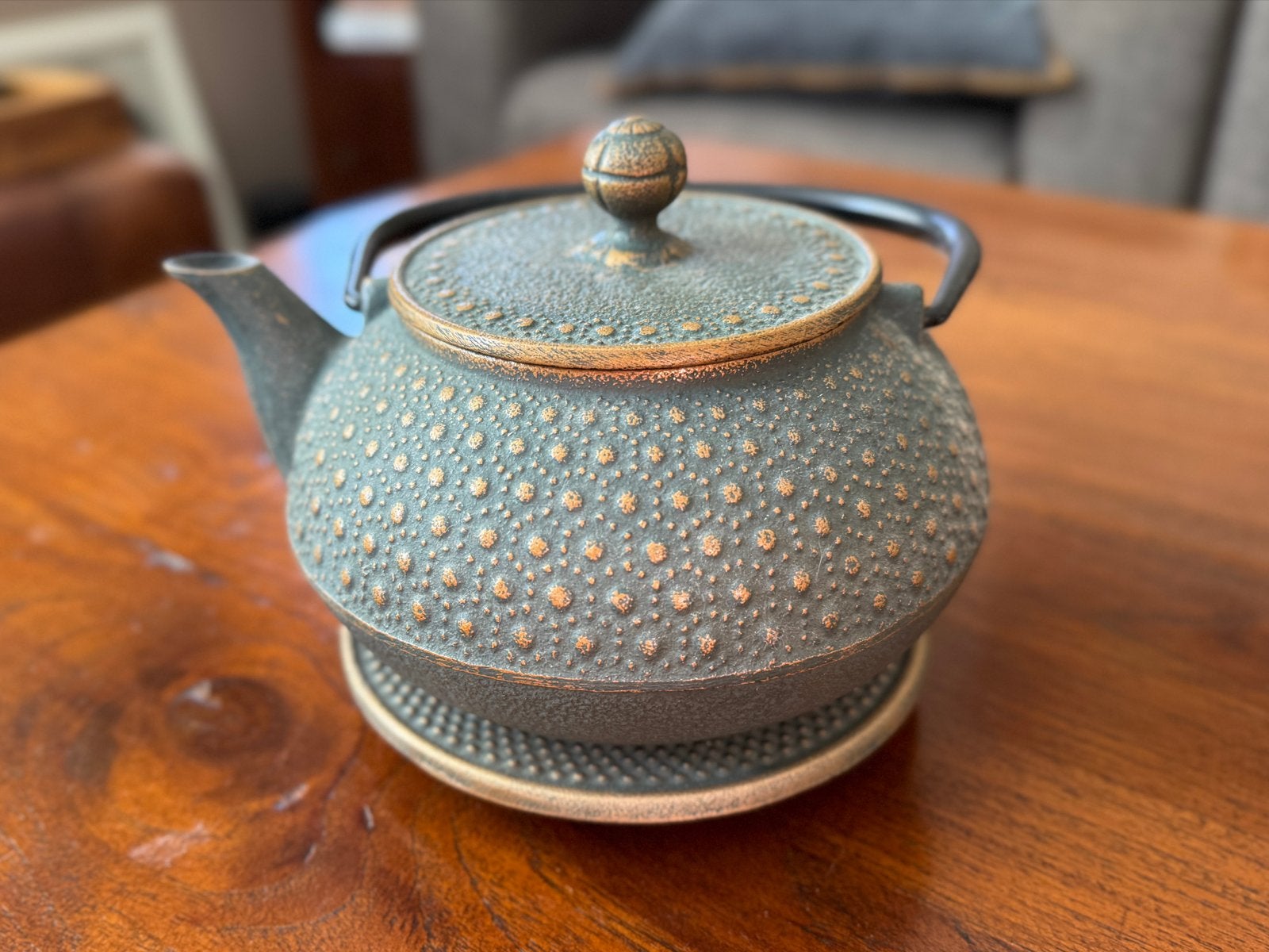Originele Iwachu Gietijzeren Theepot (Kambin Arare - 700ml), Theepot/fluitketel, Ophalen of Verzenden, Zo goed als nieuw, Zwart