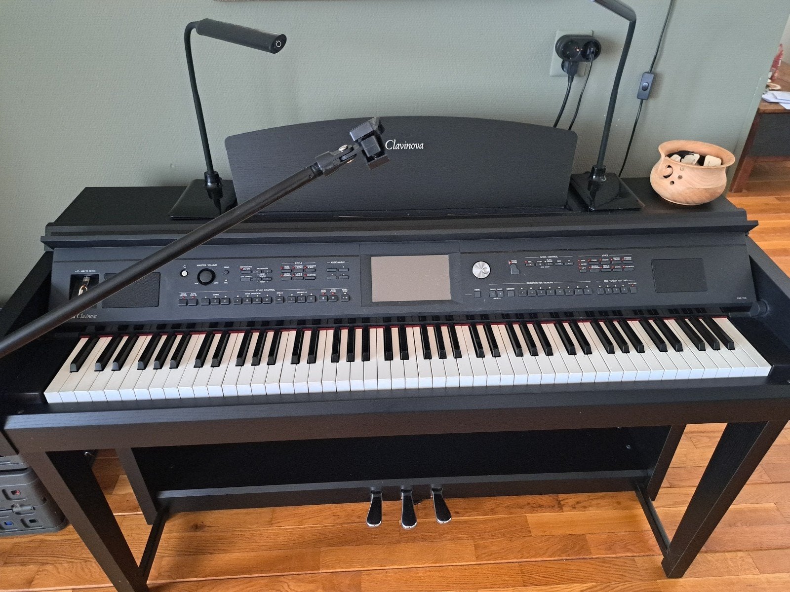 Een prachtige Yamaha Clavinova CVP-705 digitale piano, Ophalen