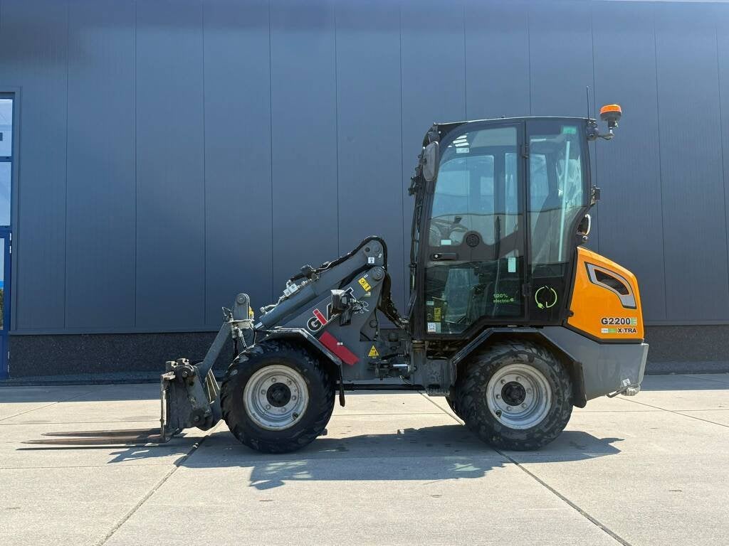 Giant G2200E X-Tra (35451), Zakelijke goederen, Machines en Bouw | Kranen en Graafmachines, Tobroco, Info@tobroco.nl, Sprendlingenstraat 57
5061 KM  Oisterwijk, NL