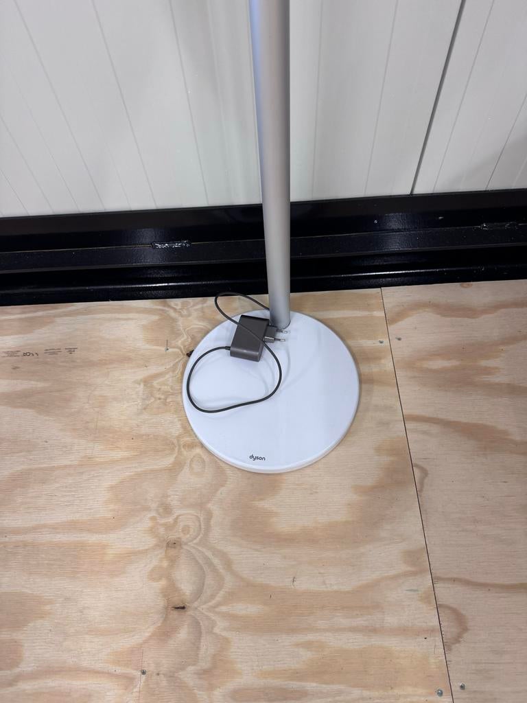 Dyson Vloerstandaard voor steelstofzuiger, Ophalen of Verzenden, Zo goed als nieuw, Overige typen