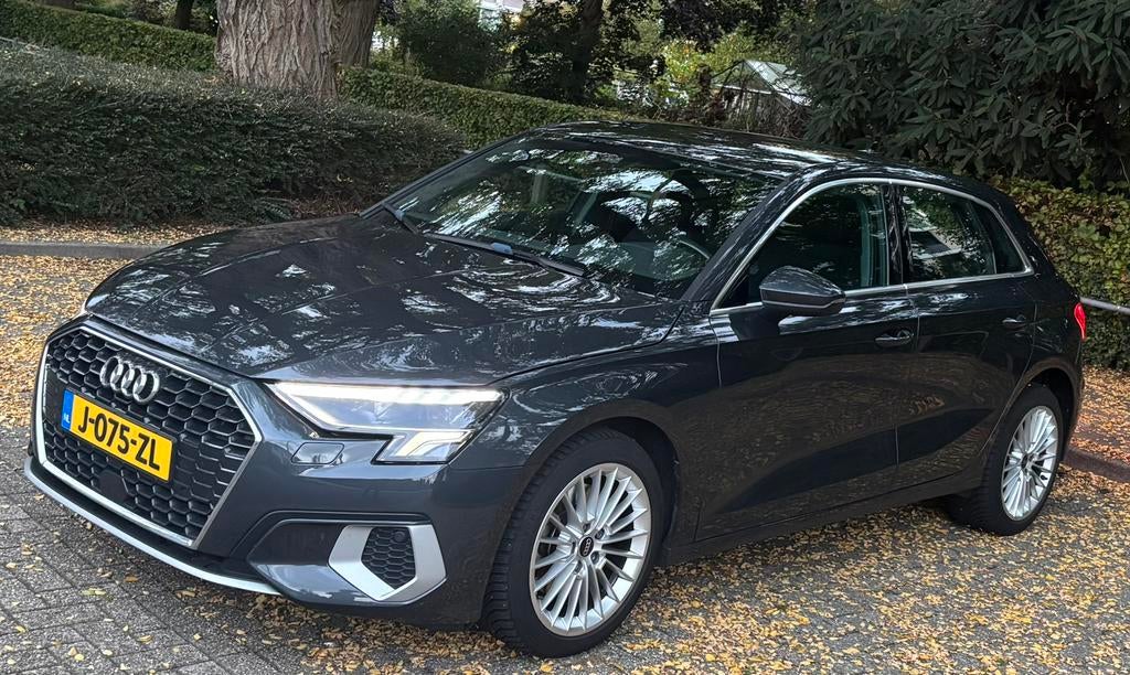 Prachtige Audi A3 30 Tfsi 110pk, Auto's, Voorwielaandrijving, 1195 kg, Origineel Nederlands, Handgeschakeld