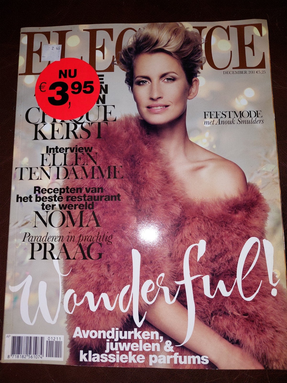 Elegance Magazine Dec2011 - Feestmode & Ellen ten Damm, Boeken, Tijdschriften en Kranten, Zo goed als nieuw, Damesbladen, Verzenden