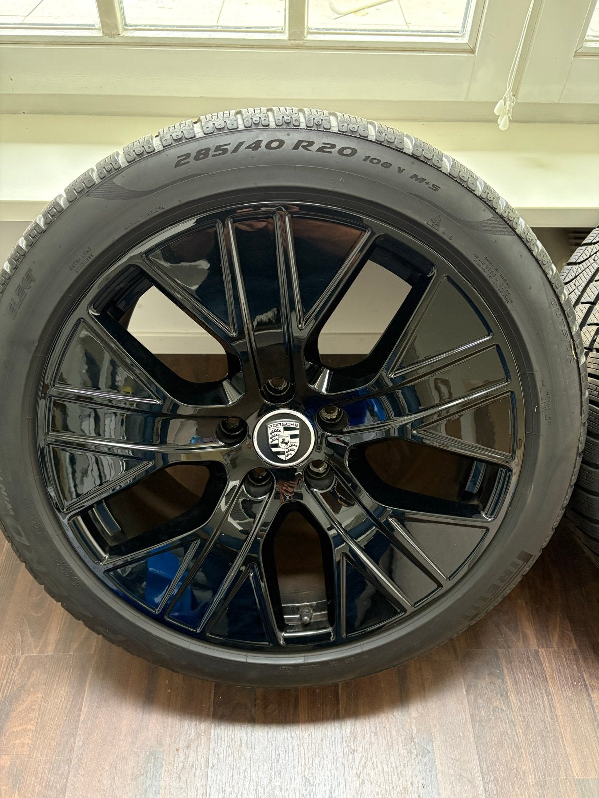 Porsche Taycan (orginele) Turbo Aero 20 inch winterset, Auto-onderdelen, Ophalen, Gebruikt, 285 mm, Banden en Velgen