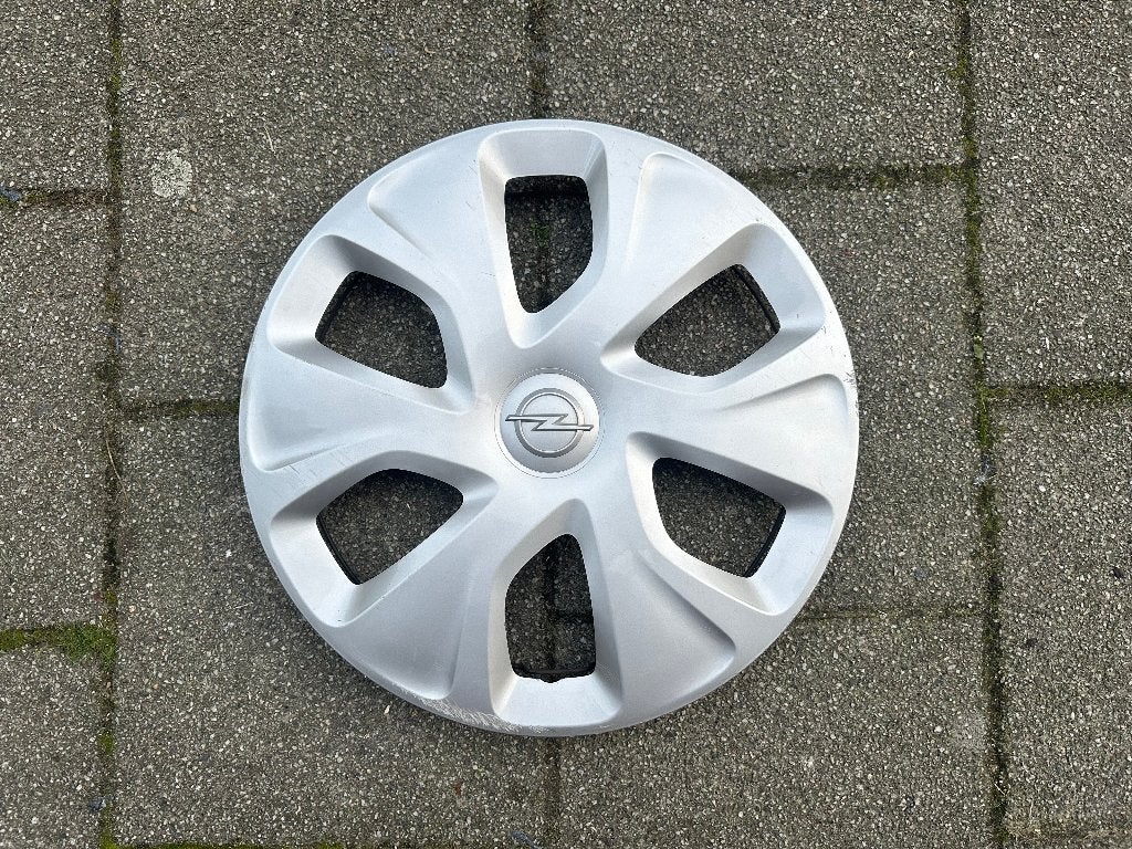 1 wieldop Opel Karl 14 inch, Ophalen of Verzenden, Gebruikt