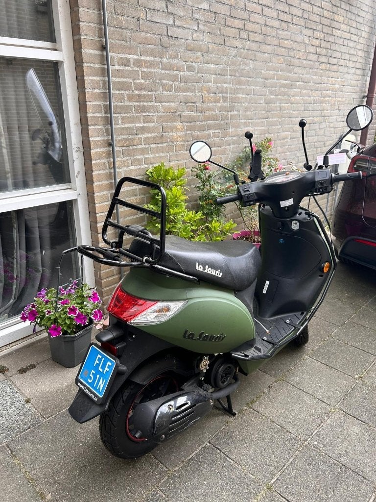 La Souris Scooter_2022<50KM, Fietsen en Brommers, Scooters | Overige merken, Ophalen, Zo goed als nieuw, Maximaal 25 km/u, Benzine