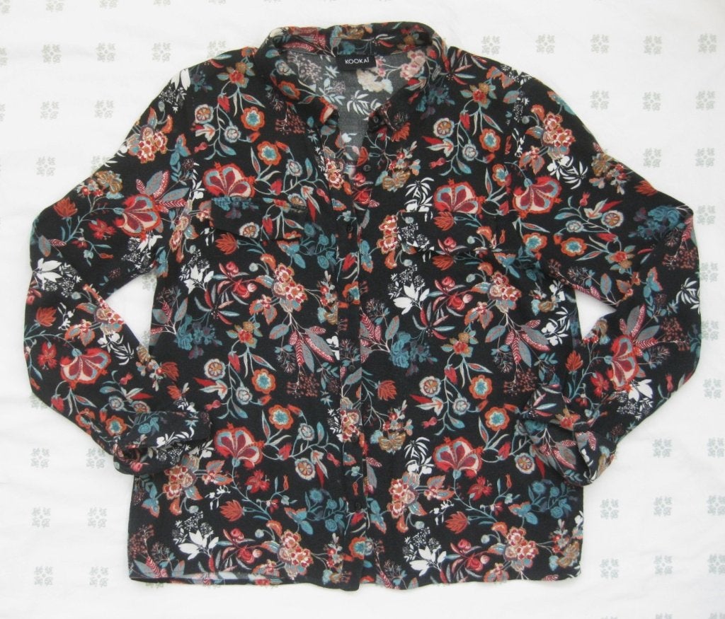 Kookai blouse, zwart met bloemenprint rood, mt M, Maat 38/40 (M), Meerkleurig, Kookai, Ophalen of Verzenden