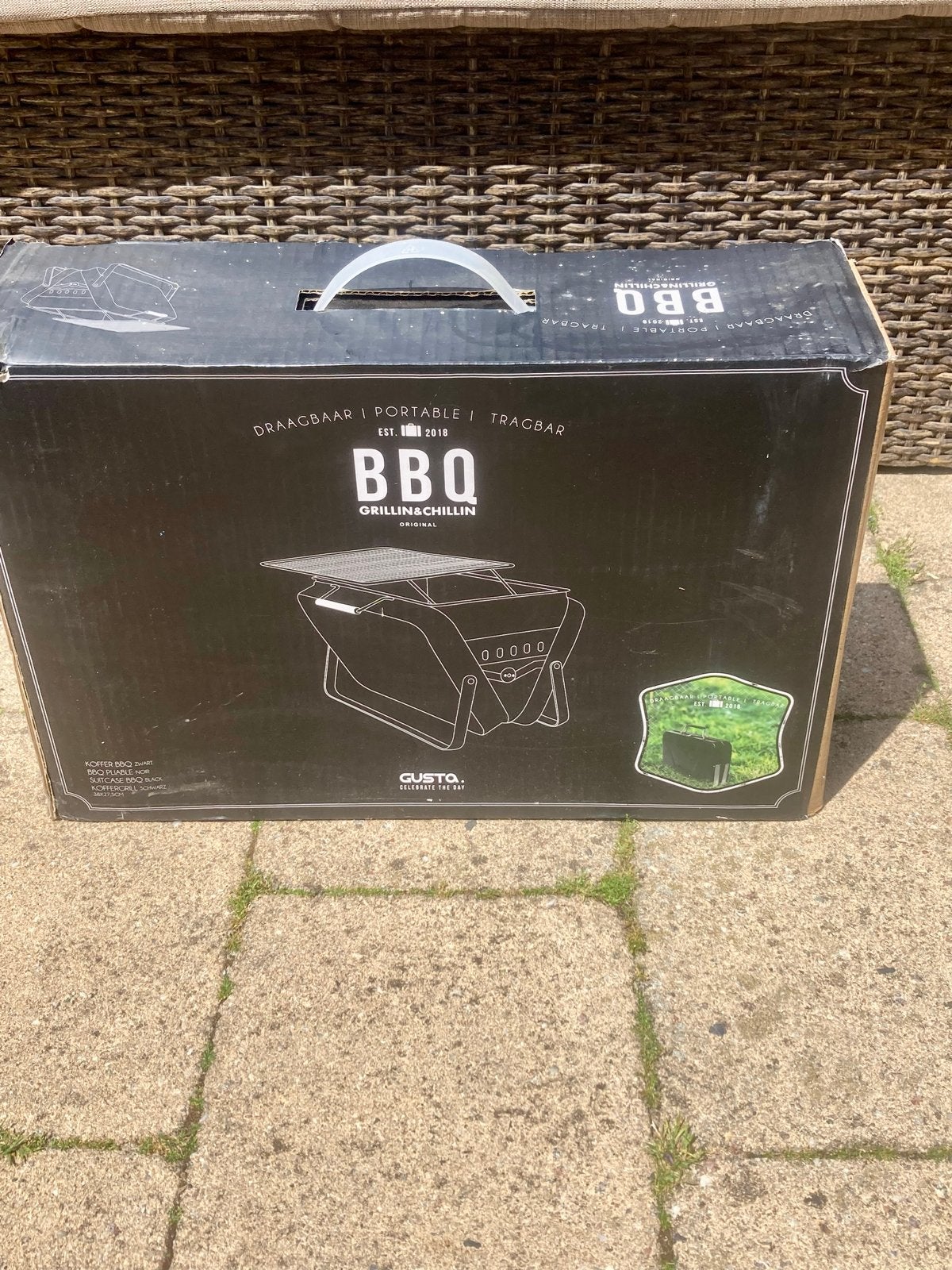 Nieuwe Portable BBQ - Grillin&Chillin, Tuin en Terras, Ophalen of Verzenden, Nieuw