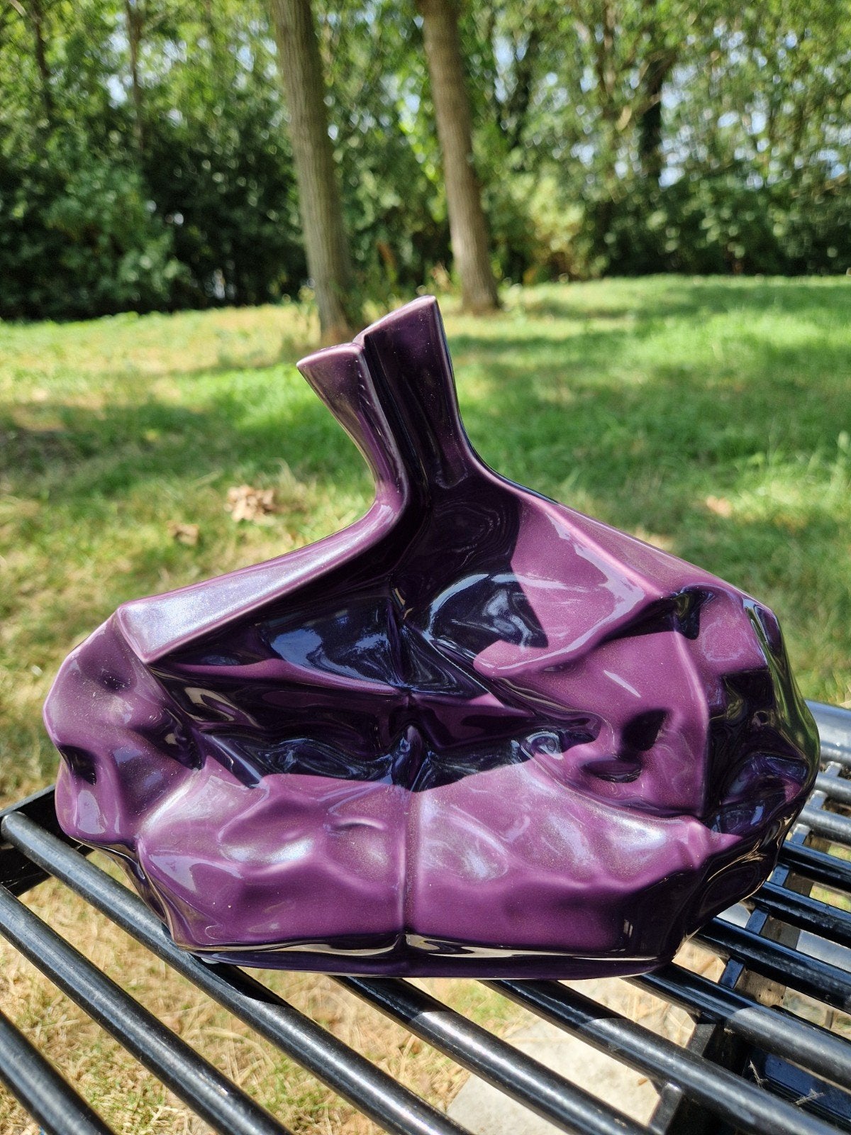 Unieke Gekreukte Design Vaas – Paars Keramiek – Vintage Art, Ophalen of Verzenden