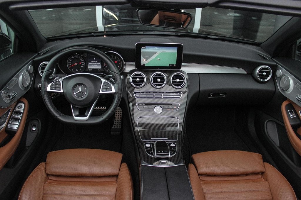 Mercedes C-klasse Cabrio 400 4MATIC AMG | 334 pk | 360 camer, Auto's, Mercedes-Benz, Automatische klimaatregeling, Gebruikt, Cabriolet