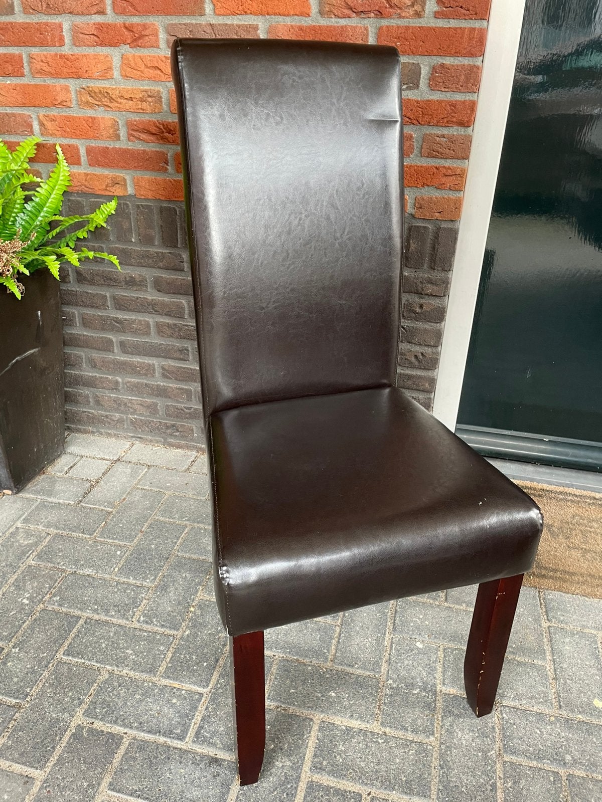 GRATIS 4 bruine eettafel stoelen, Ophalen, Gebruikt, Bruin