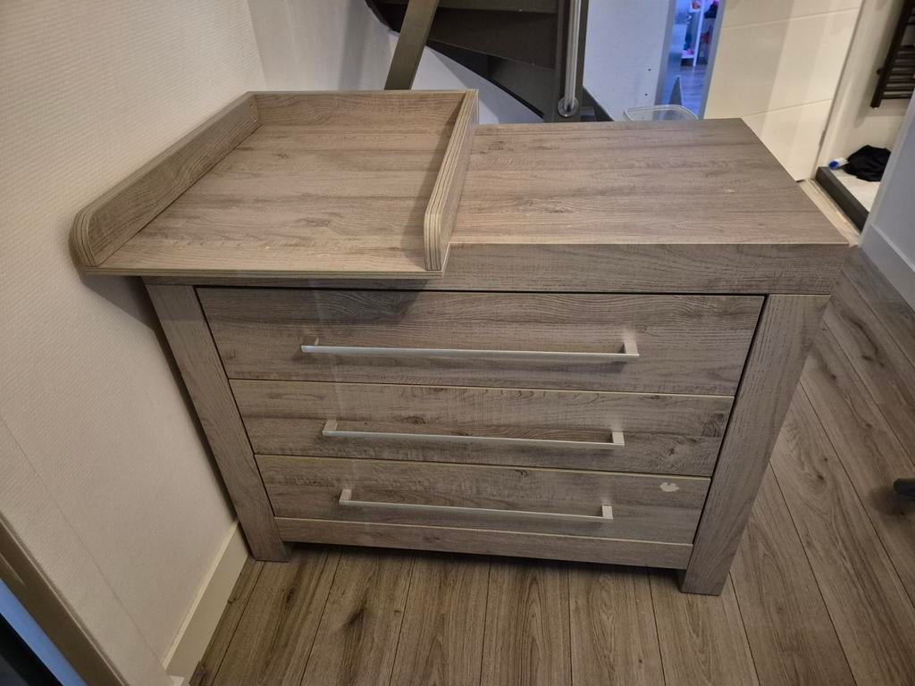 Commode en wandrek, Ophalen, Gebruikt, Jongetje of Meisje