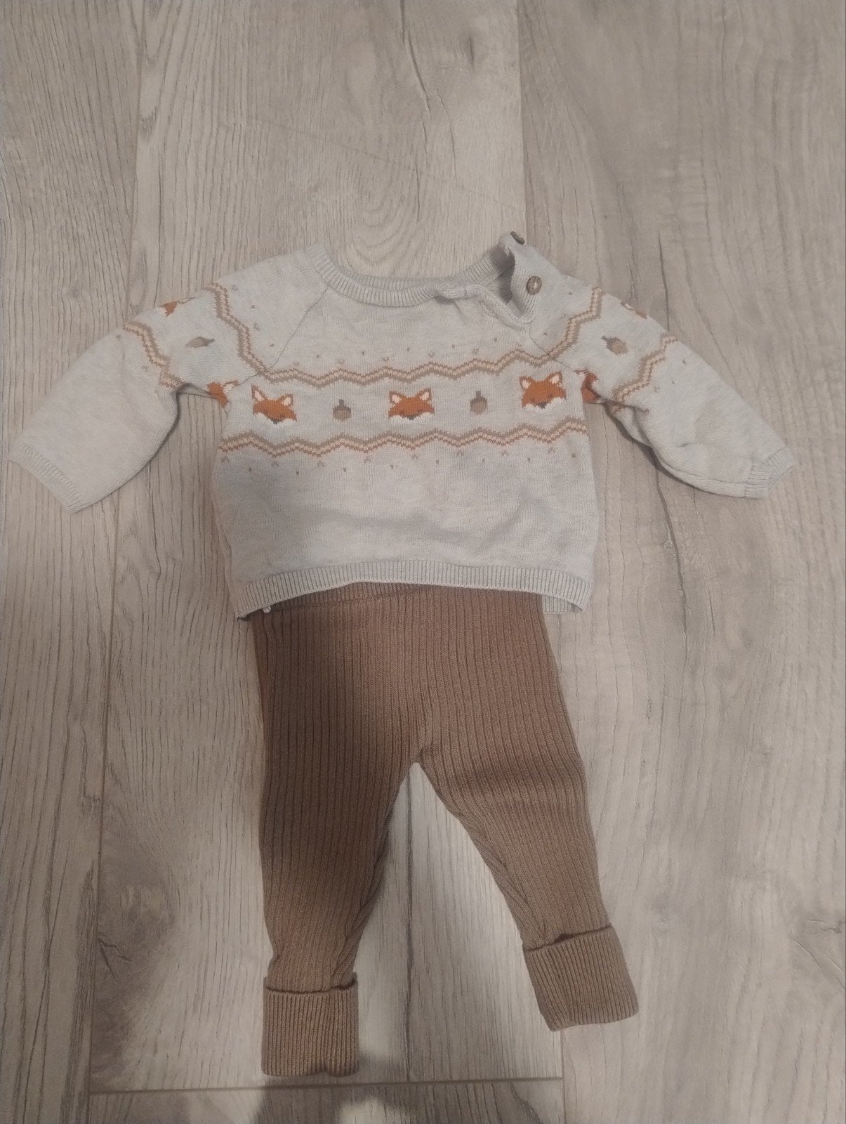 Schattig baby setje met vosjesprint - Maat 56, Ophalen of Verzenden, Zo goed als nieuw, Jongetje of Meisje, Setje
