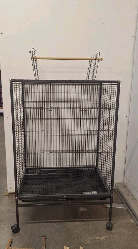 Nieuwe vogelkooi, Ophalen