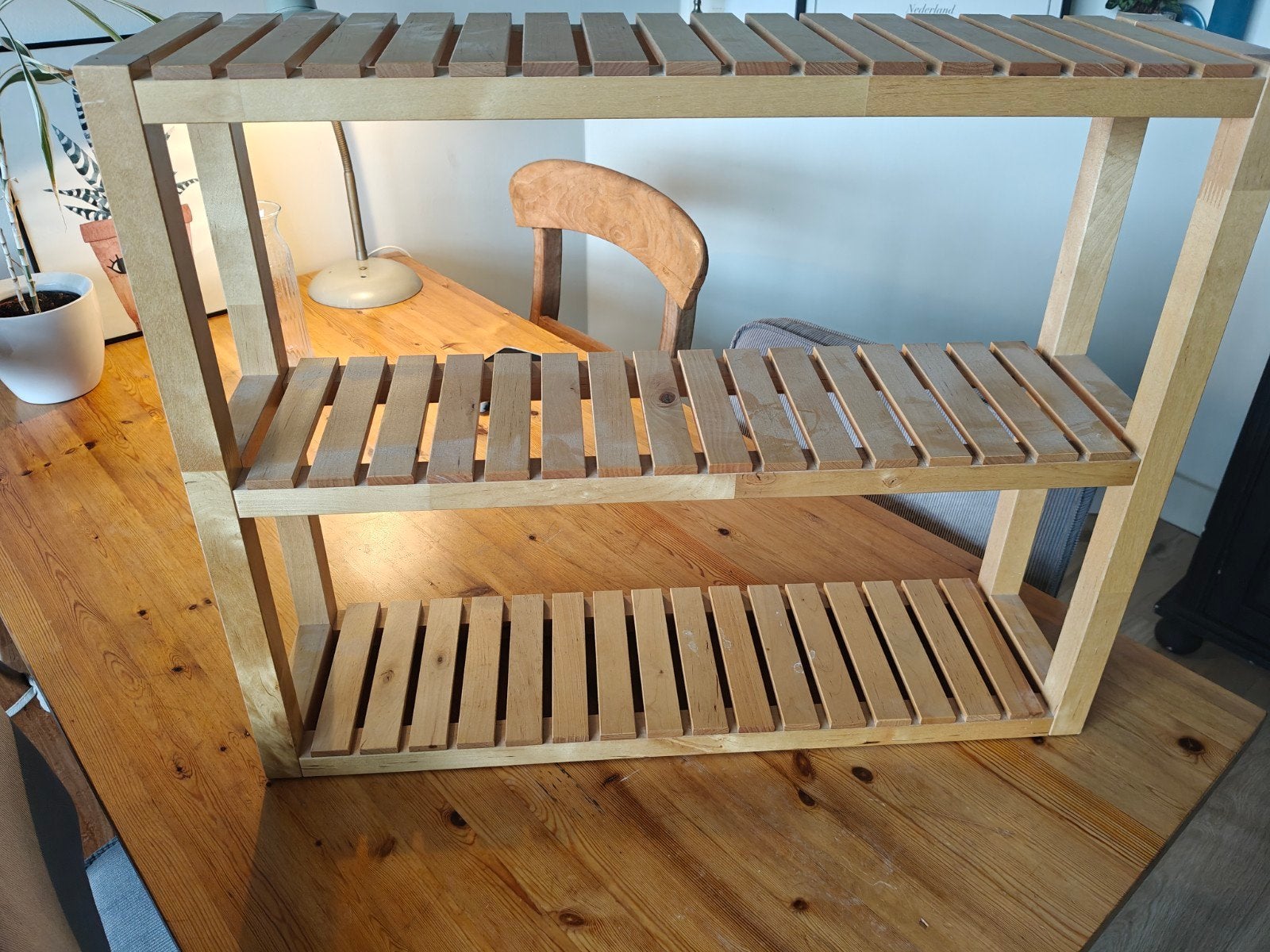 Ikea molger wandrekje, Ophalen