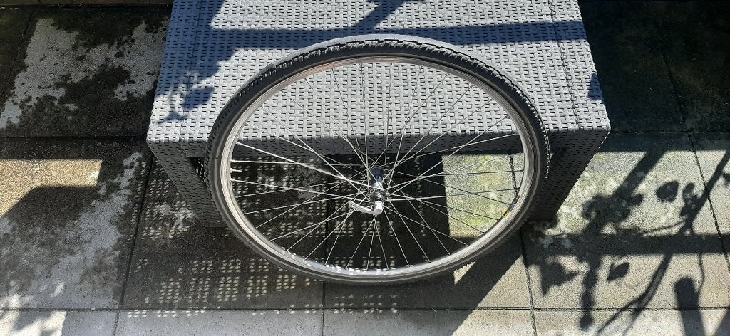 Mavic 221 wiel netjes en recht toerfiets/trekkingbike, Fietsen en Brommers, Fietsonderdelen, Wiel, Gebruikt, Toerfiets, Ophalen of Verzenden