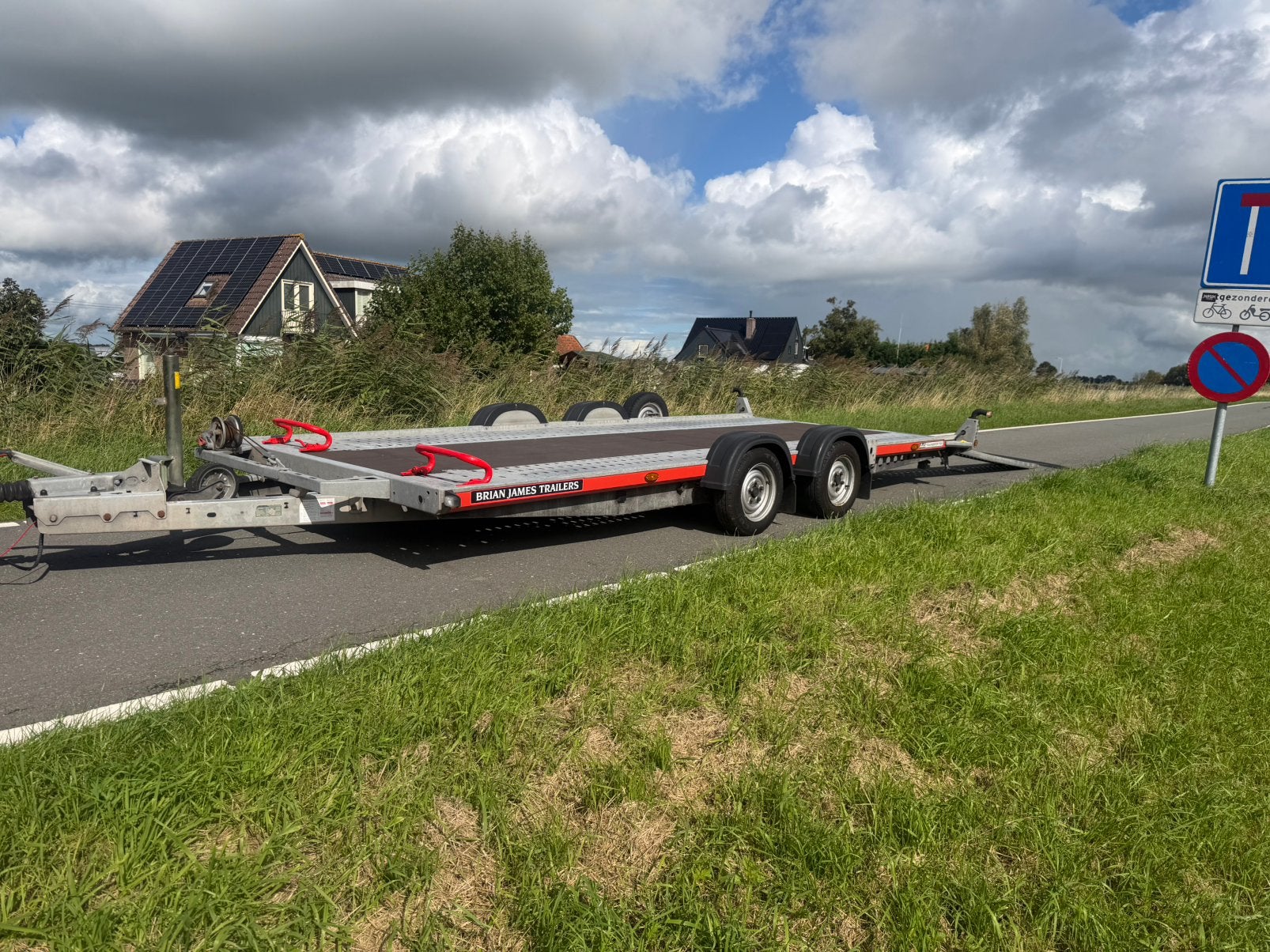 Brain James Autotrailer / Autotransporter / Autoambulance, Ophalen, Zo goed als nieuw