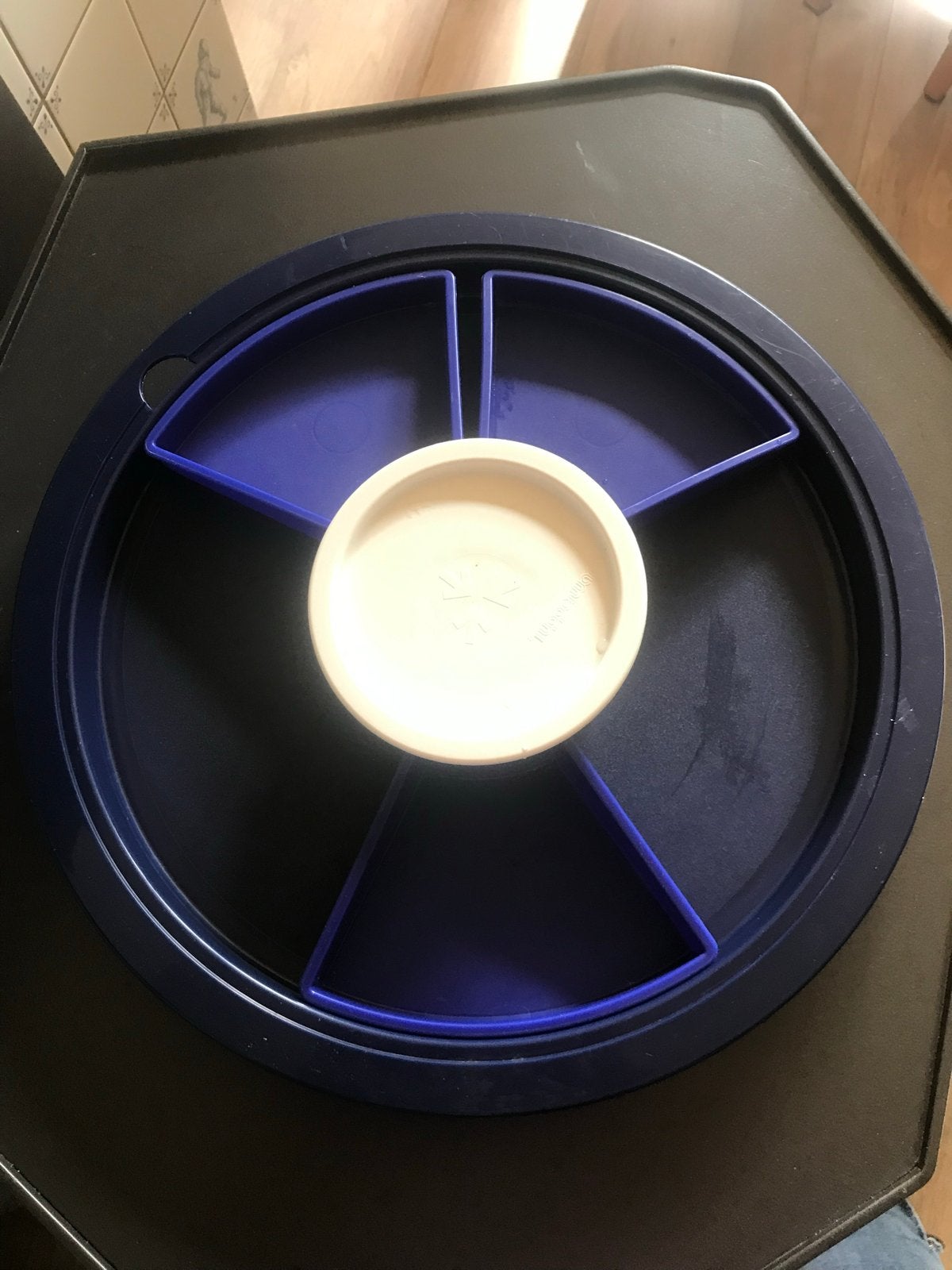 Tupperware Serveerschaal met 5 vakken en deksel, Ophalen, Gebruikt, Schaal, Blauw