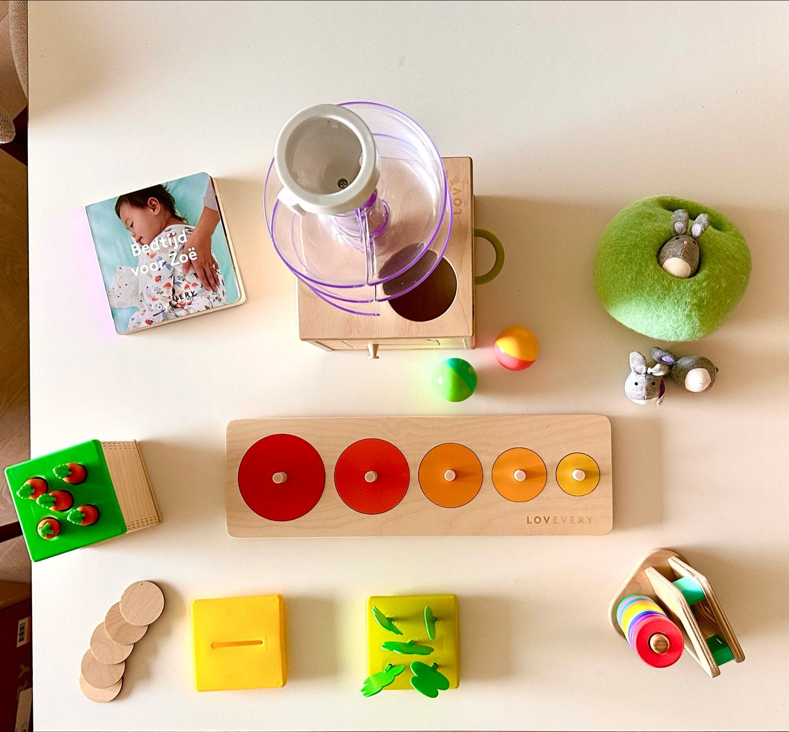 Lovevery The Babbler Play Kit - Compleet en Zo Goed als Nie, Kinderen en Baby's, Ophalen, Zo goed als nieuw, Bouwen