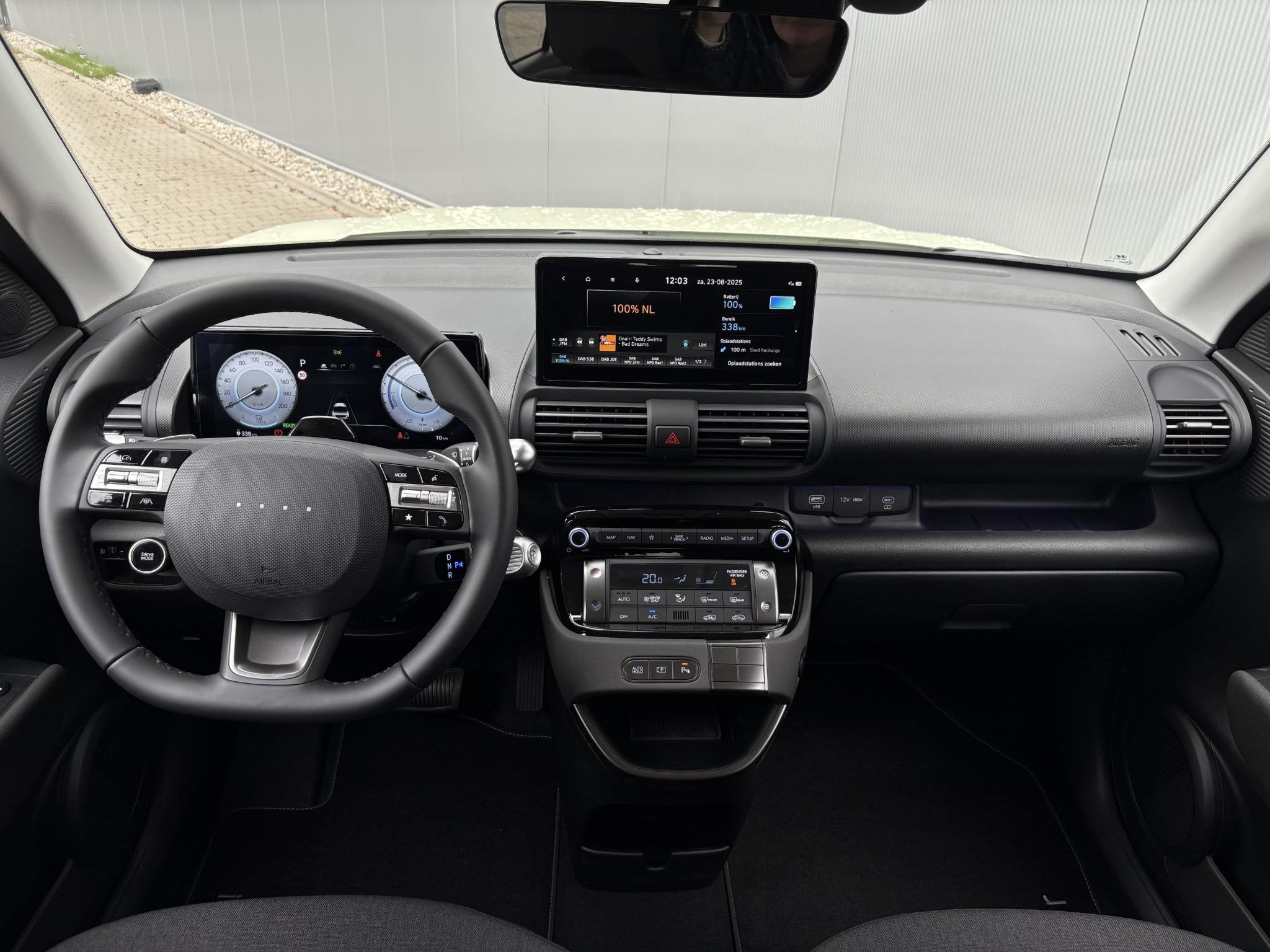 Hyundai INSTER Evolve 49 kWh Automaat / Apple Carplay & Andr, 1328 kg, Stof, 116 pk, SUV of Terreinwagen