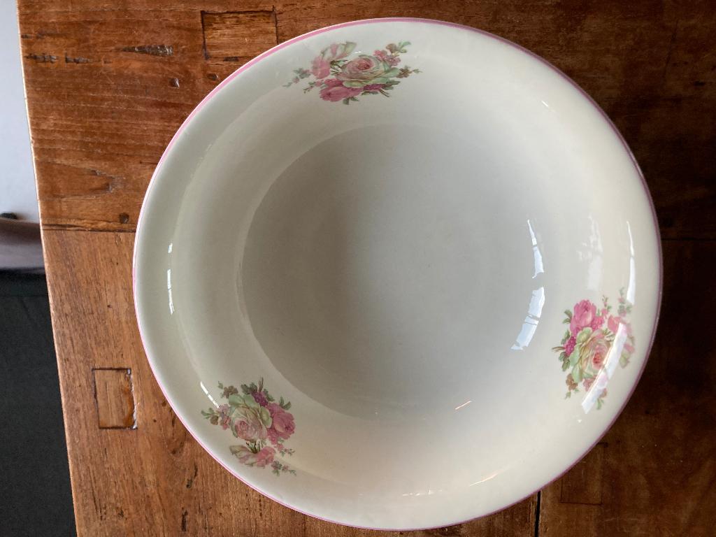 Burleigh schaal, 30cm, nieuwstaat, Ophalen of Verzenden, Overige stijlen, Aardewerk, Schaal of Schalen