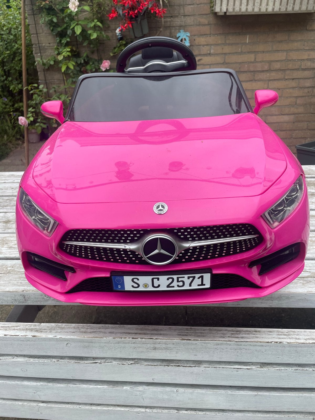 Roze mini Duitse Mercedes voor kinderen, Ophalen, Zo goed als nieuw, Afstandsbediening