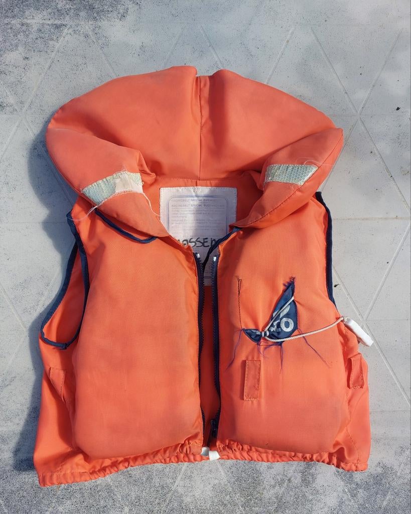 Besto Zwemvest Maat 3 (20-30 kg, max 140 cm) - Gebruikt, Watersport en Boten, Watersportkleding, Gebruikt, Kind, Besto, Ophalen of Verzenden