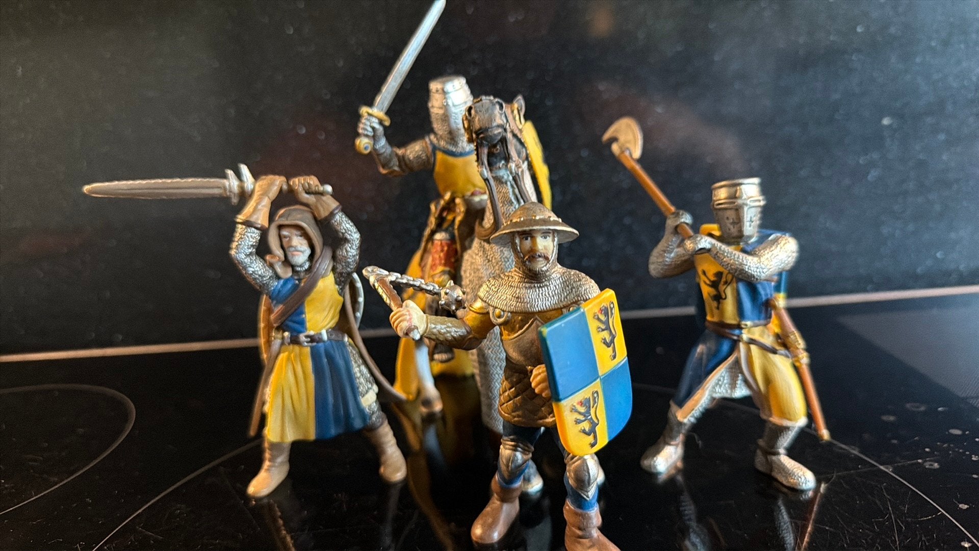 Schleich World of Knights: Set Blauw met Geel, Ophalen of Verzenden, Zo goed als nieuw