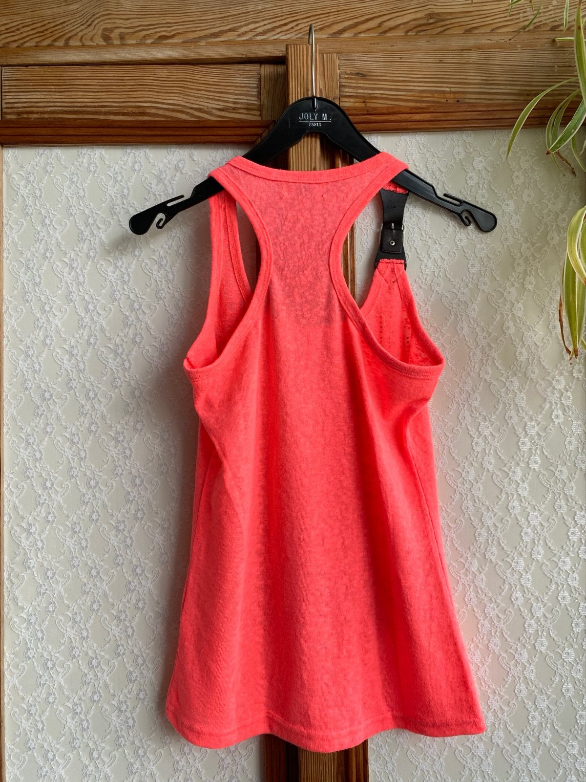 Dames top maat S - Neon koraal met studs, Kleding | Dames, Ophalen of Verzenden, Roze, Gedragen, Maat 36 (S)