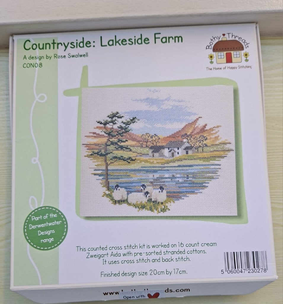 Borduurpakket Lakeside farm, Ophalen of Verzenden, Zo goed als nieuw
