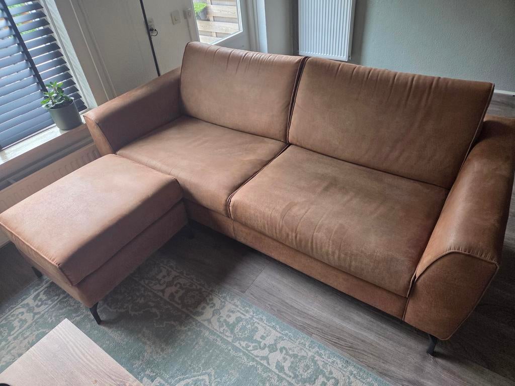 Henders & Hazel 2,5-zits bank met hocker - 2 jaar oud, Huis en Inrichting, Banken | Bankstellen, Ophalen, Modern, Comfortabel