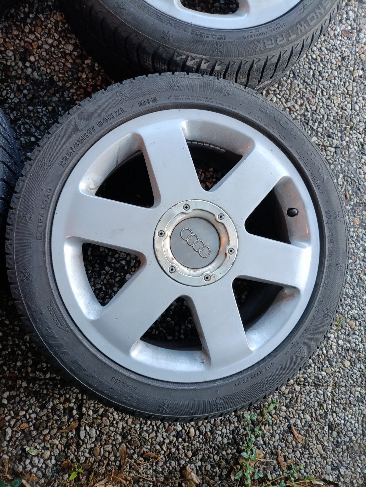 Velgen AUDI tt 8n met banden 225-45-17, Ophalen