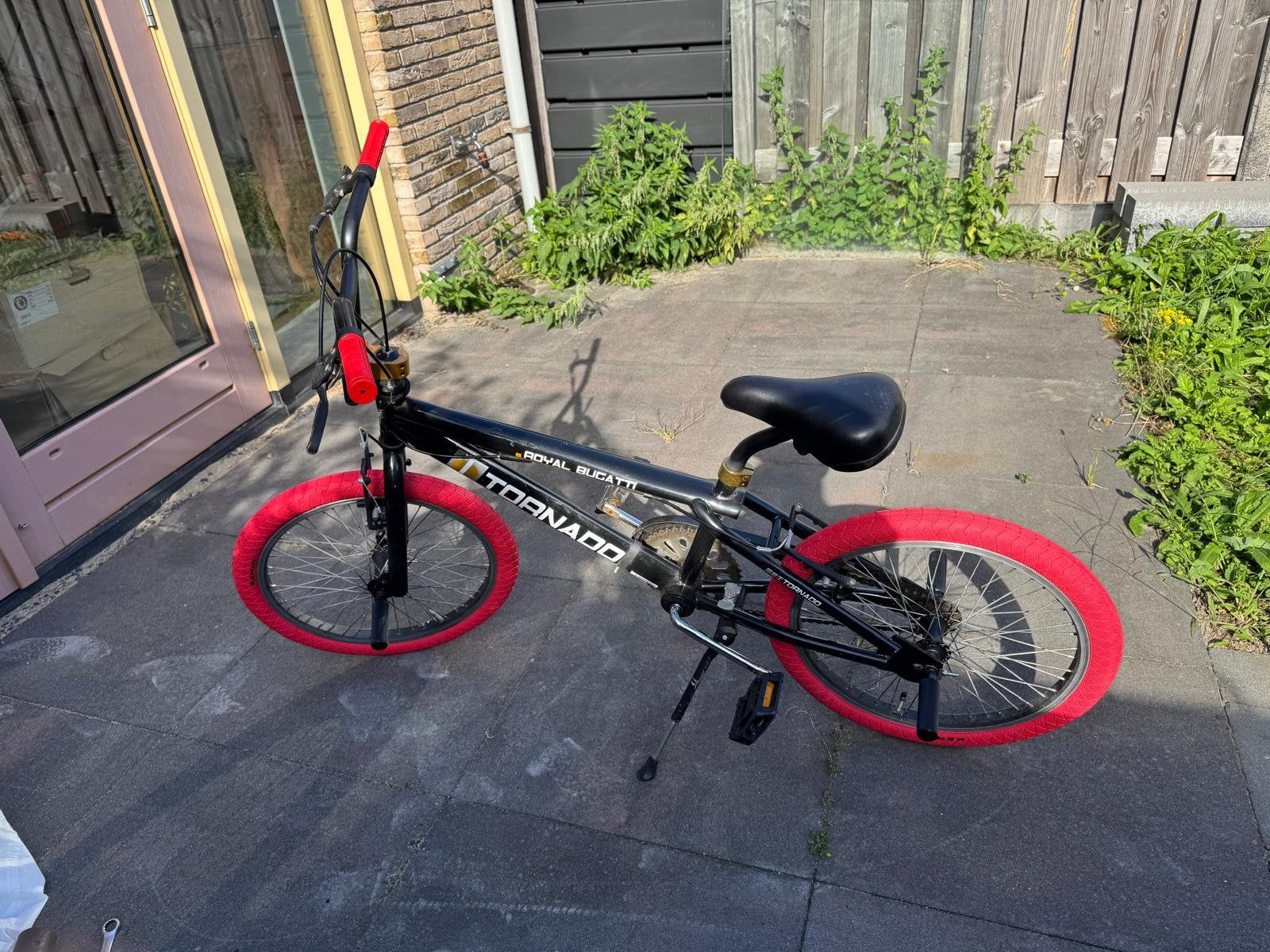 BMX Royal Buggati Tornado Crossfiets Stuntfiets 20” (Zgan), Ophalen, Zo goed als nieuw, Staal, V-brakes