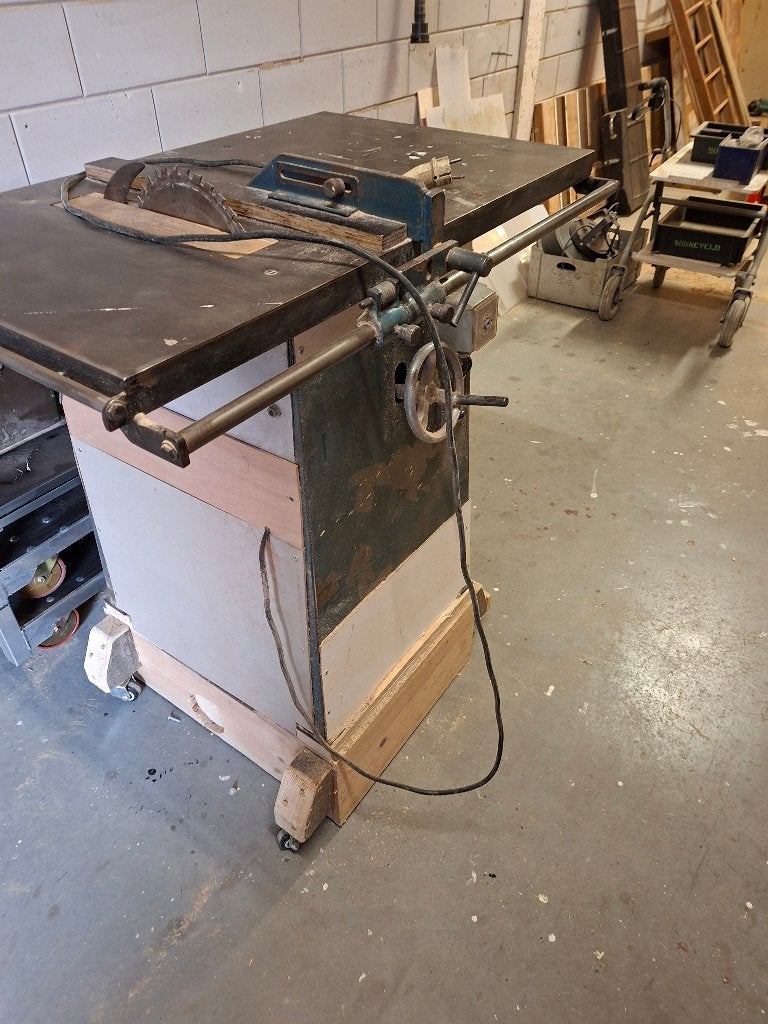 Zaagtafel 230 volt, Ophalen, Gebruikt, Cirkelzaag, 30 tot 70 mm